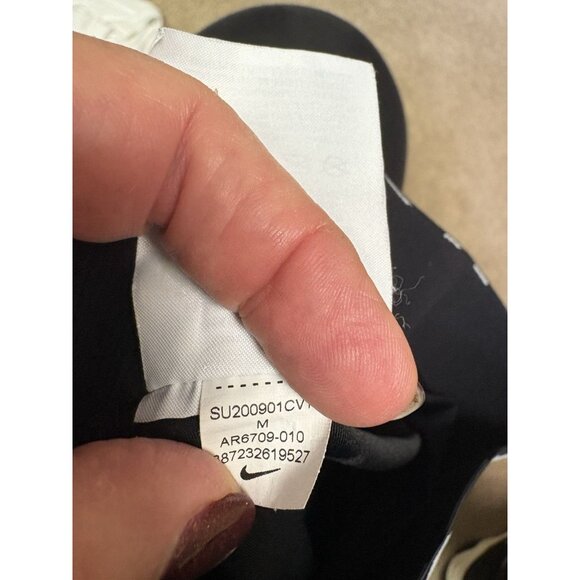 Nike Pro Womens Size Medium Black 9" Inseam Compression Shorts - Picture 6 of 7